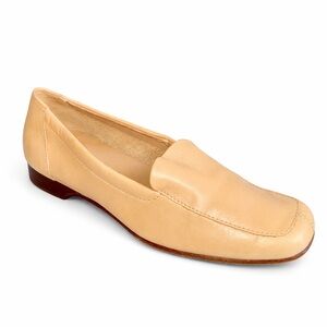 Michelle D leather slip on shoes sz 7